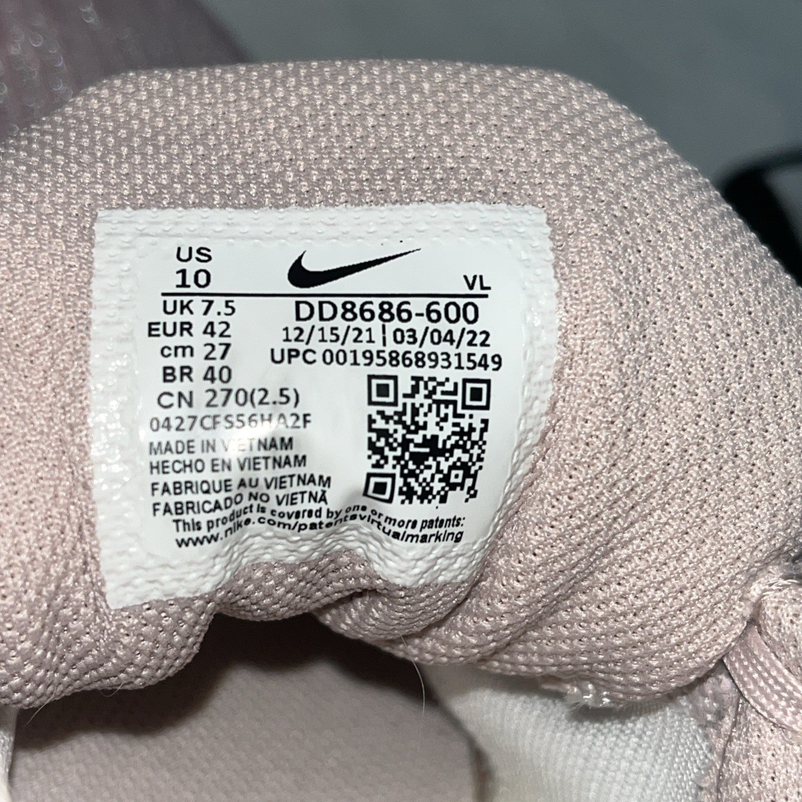 Size 10 - Nike Air Winflo 9 Pink Oxford W