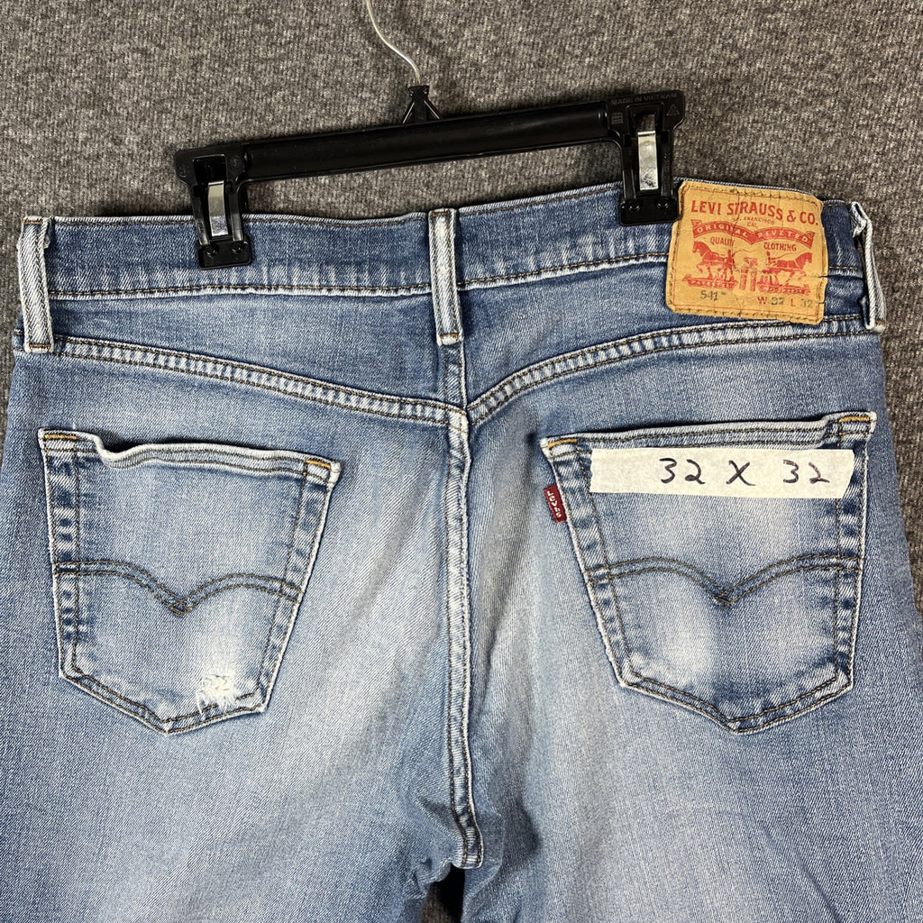 Levi’s 541 light blue denim jeans size 32×32 button zipper fly relaxed fit