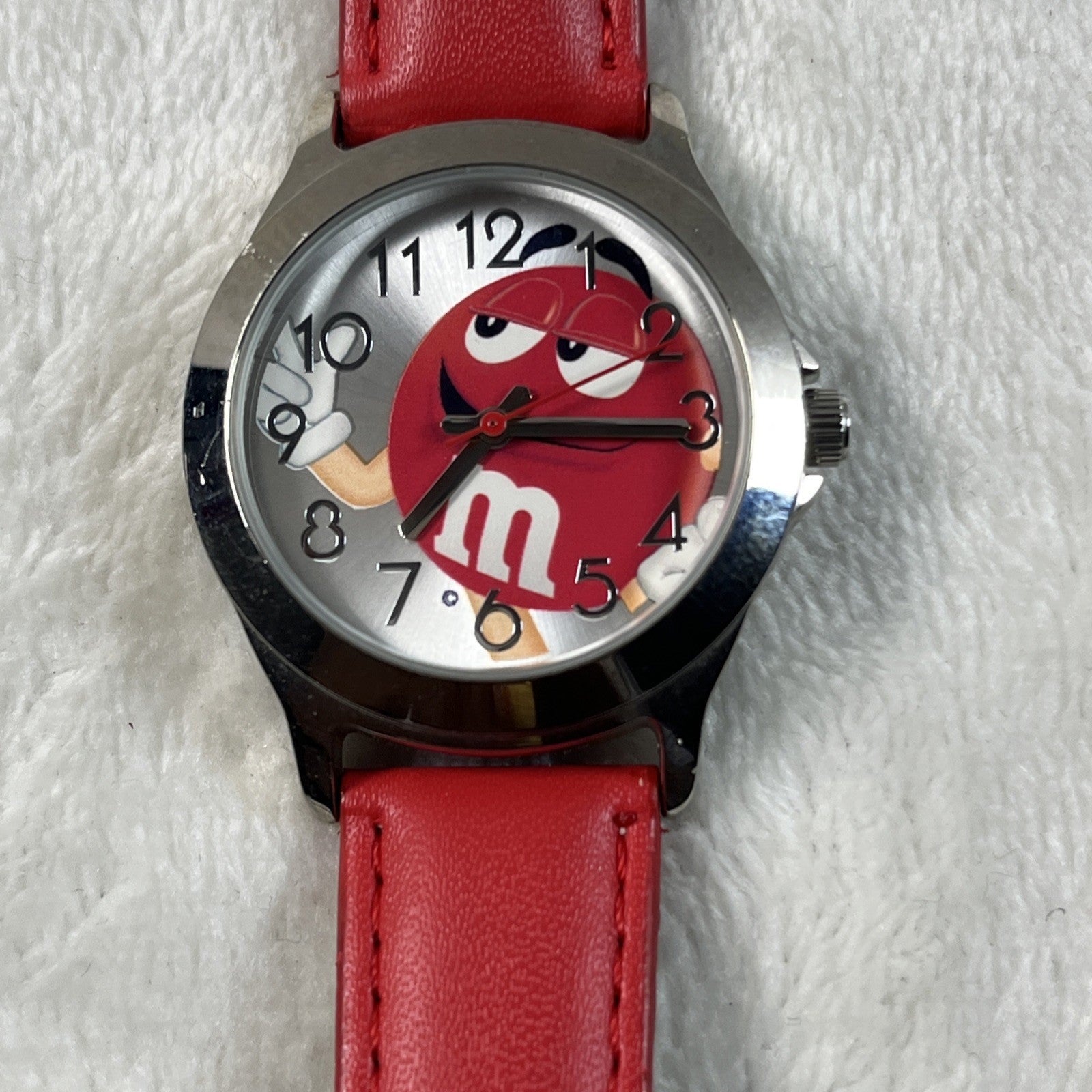  Mars M&M's Red Watch Collectibles Advertising Character 2015  MMSAQ025
