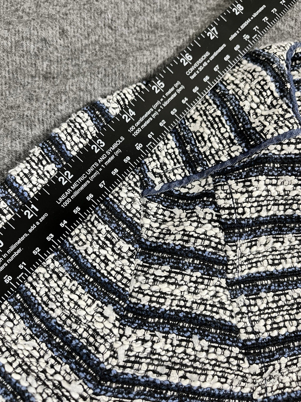 Ann Taylor Loft Blue Two Tone Striped Zip Front Blazer Jacket Collarless Size 2