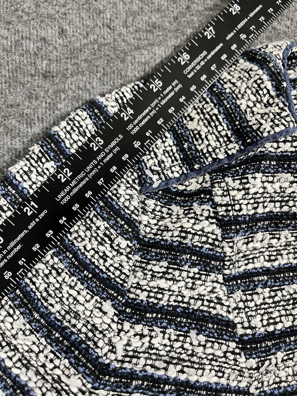 Ann Taylor Loft Blue Two Tone Striped Zip Front Blazer Jacket Collarless Size 2