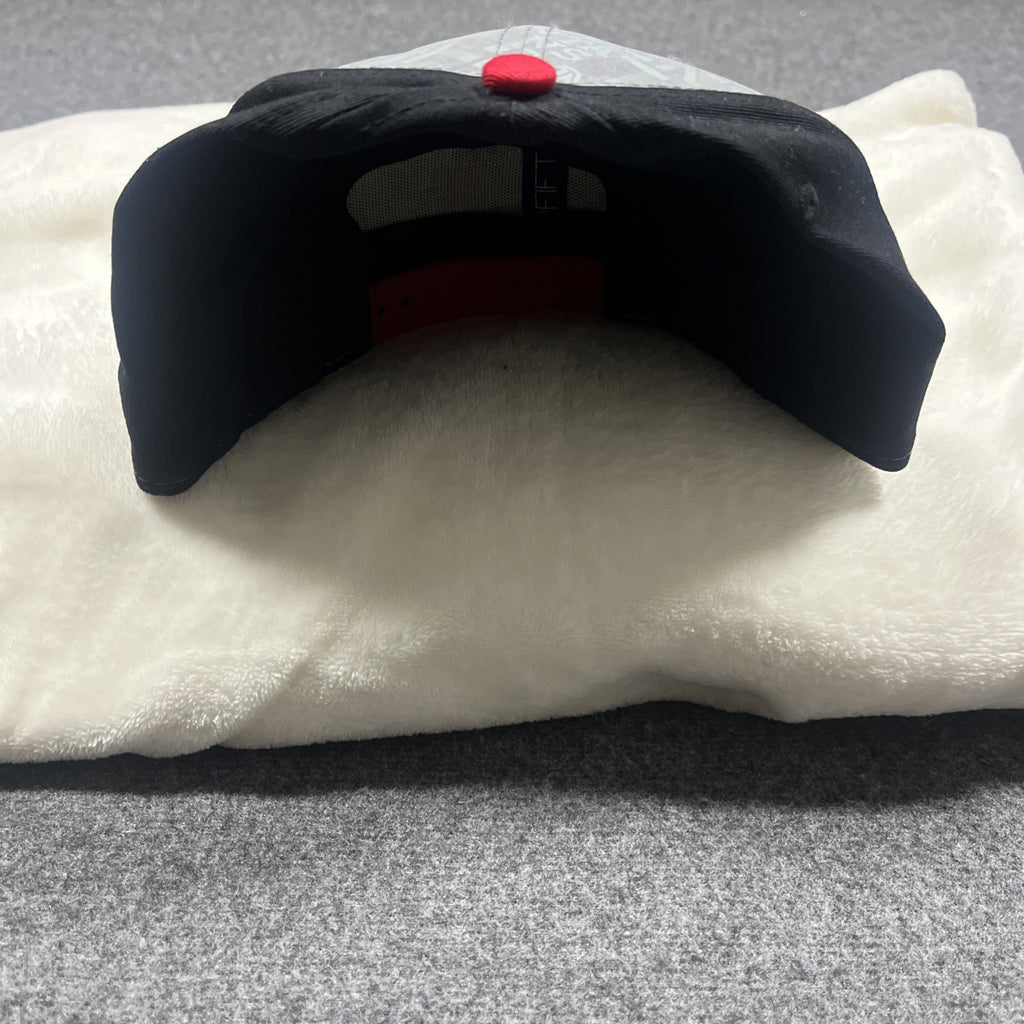 Atlanta Falcons 9Fifty Snapback Hat Cap NFL Red Black Gray Team Headwear MED-LG