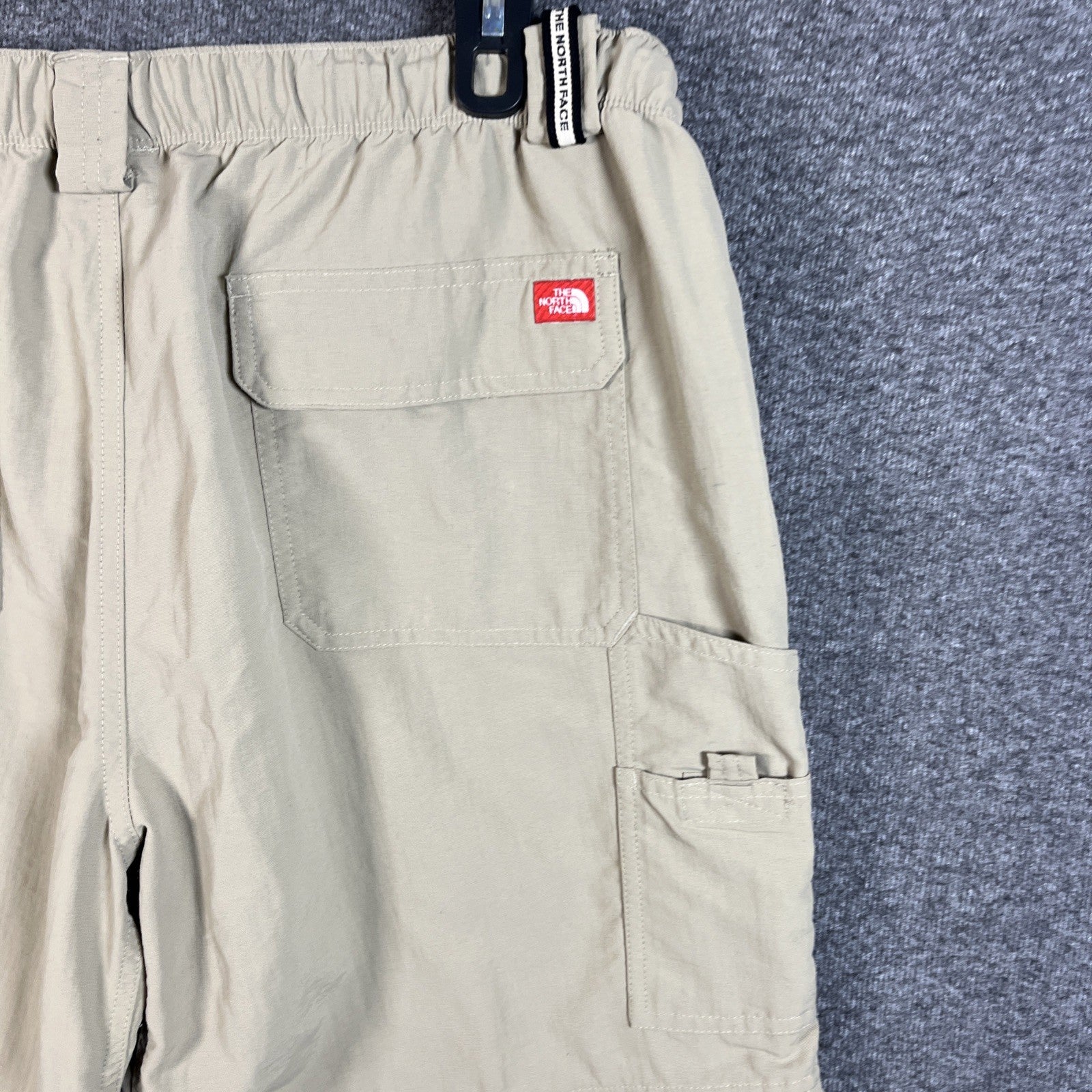 The North Face Tan Belted Nylon Convertible Hiking Cargo Pants/Short Men Size XL