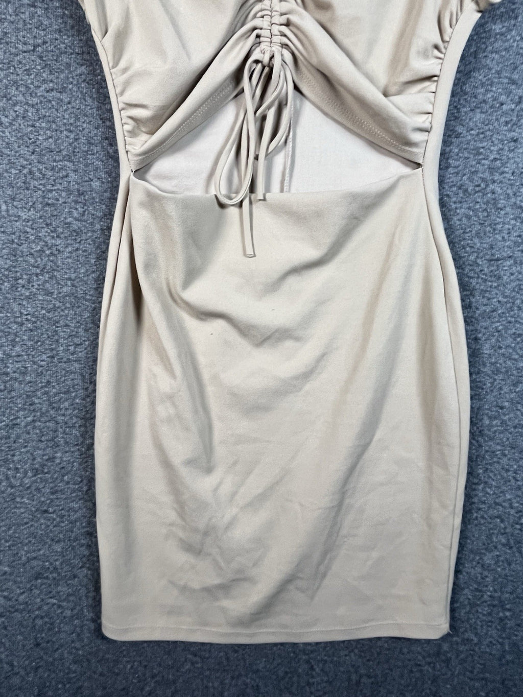 Style Rack beige cotton crewneck twisted cutout t-shirt dress Medium Women’s 