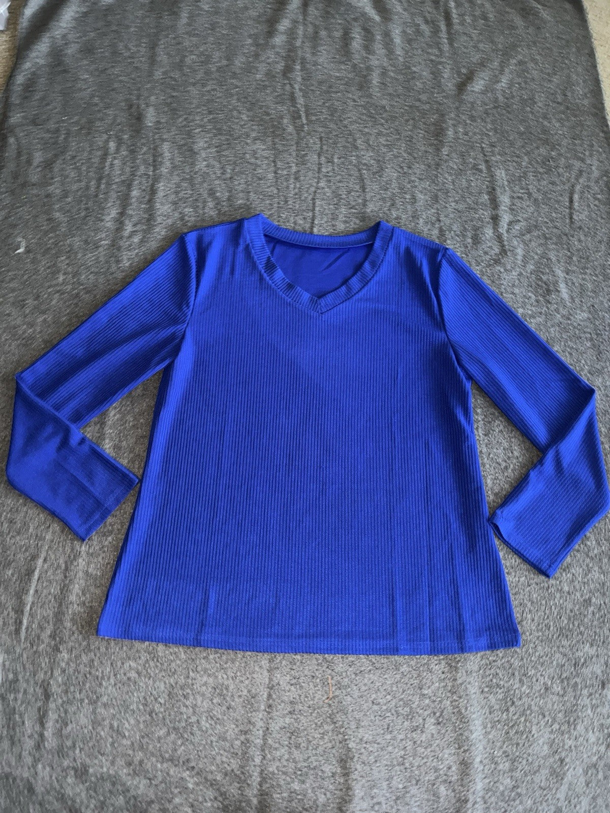 Women’s Long Sleeve V Neck Knitted Shirt Medium 