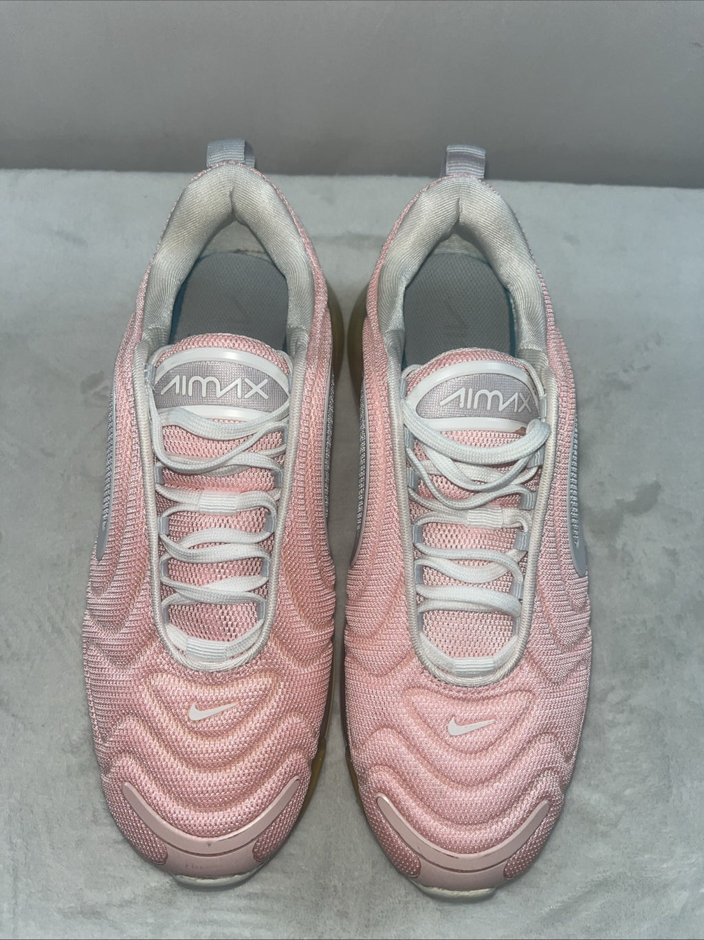 Size 9 - Nike Air Max 720 Bleached Coral W