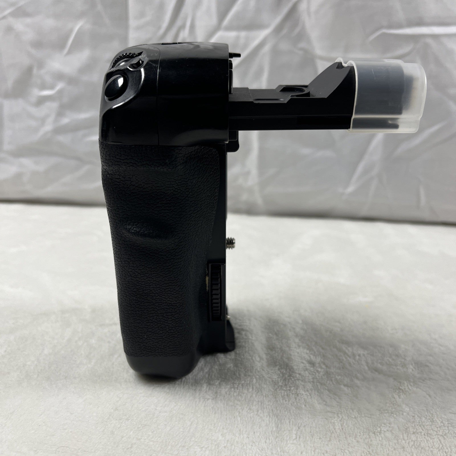 Zeikos ZE-CBG7D Battery Grip for Canon 7D - UNTESTED