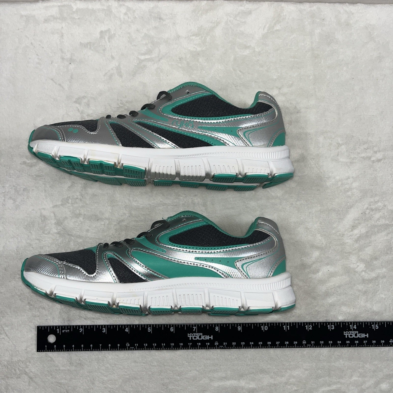 Ryka Women’s Resolute Smt Running Shoes green Silver White Memory Foam Size 8