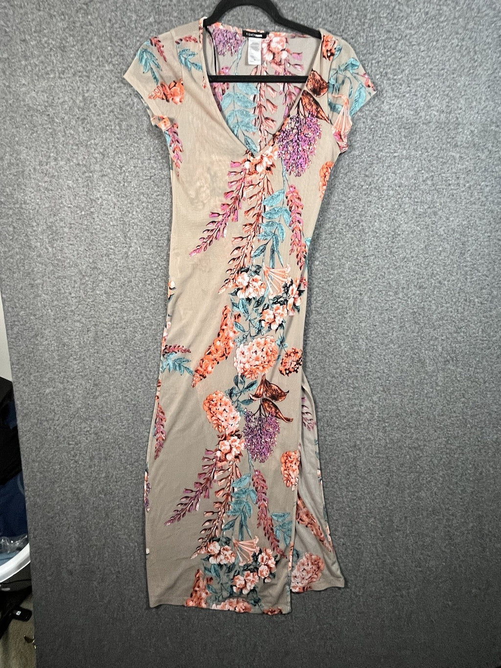 Fashion Nova sheer floral dress Side Slits Size Medium Women’s 