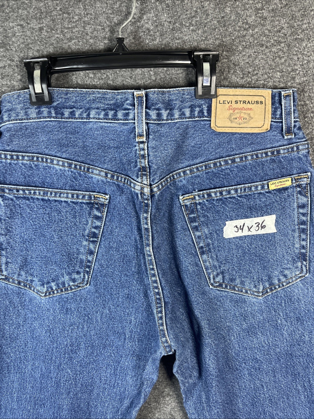 Levi Strauss Jeans Signature Blue Denim Men’s 34x36 Button Zip Fly