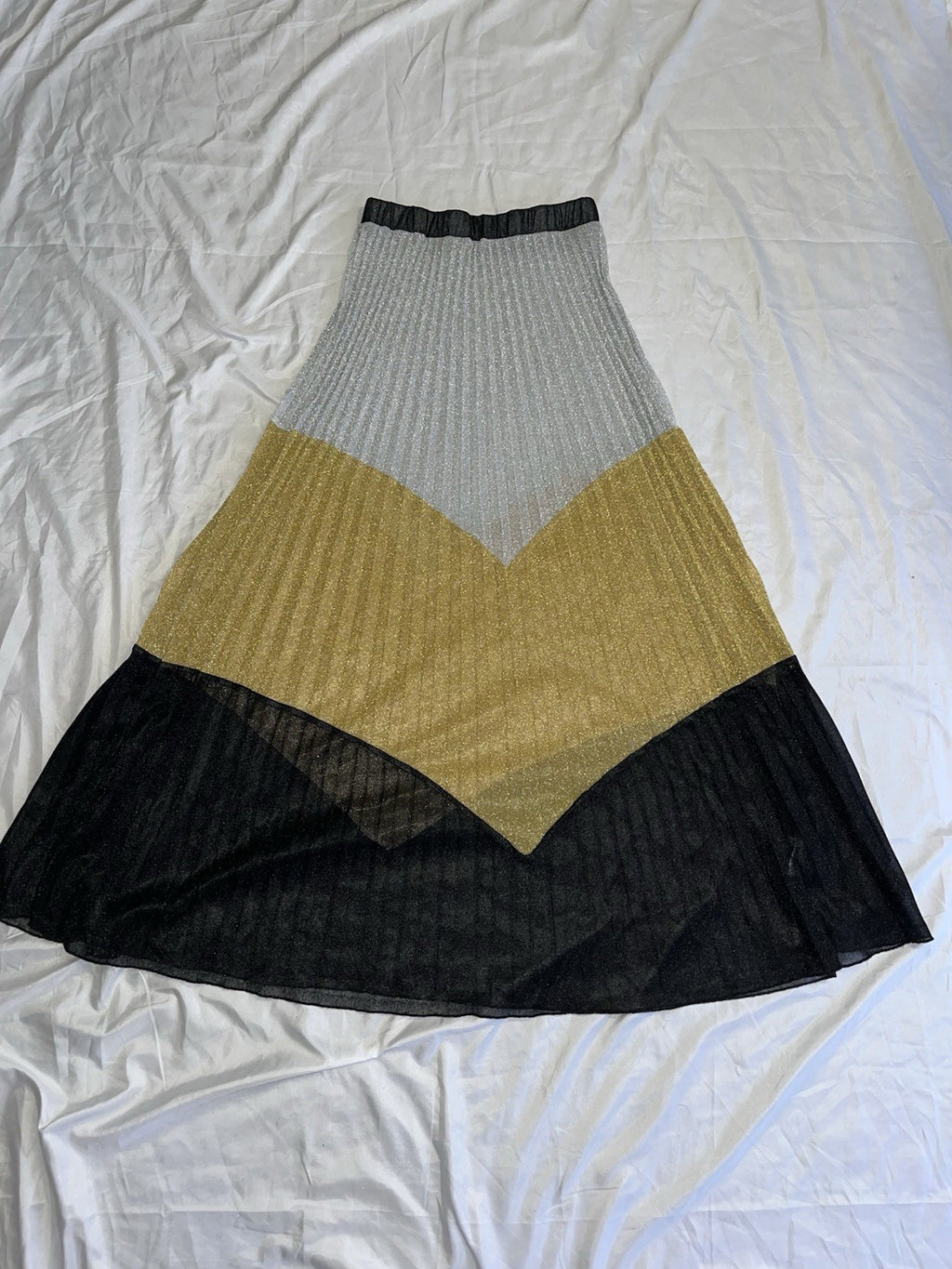 Women’s Long Skirt Black Gray Gold Medium Slip On