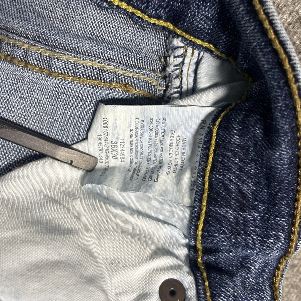 Wrangler jeans relaxed boot cut men’s blue denim size 36×30 zipper button flower