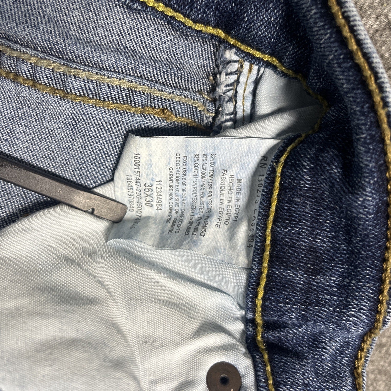 Wrangler jeans relaxed boot cut men’s blue denim size 36×30 zipper button flower