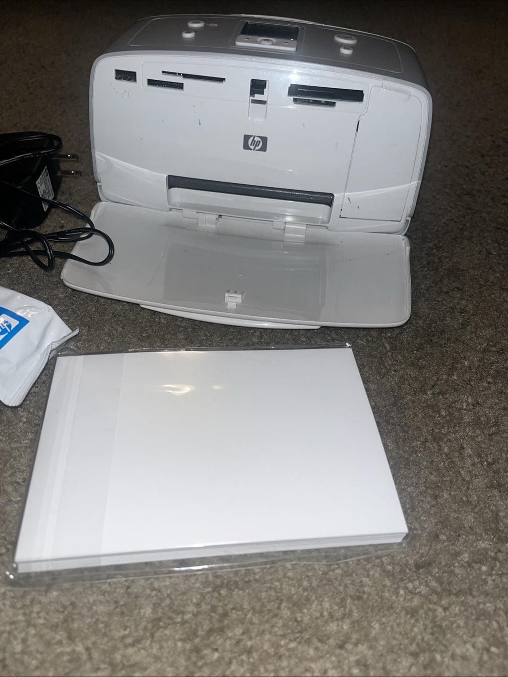HP Photosmart 325 Compact Photo Printer