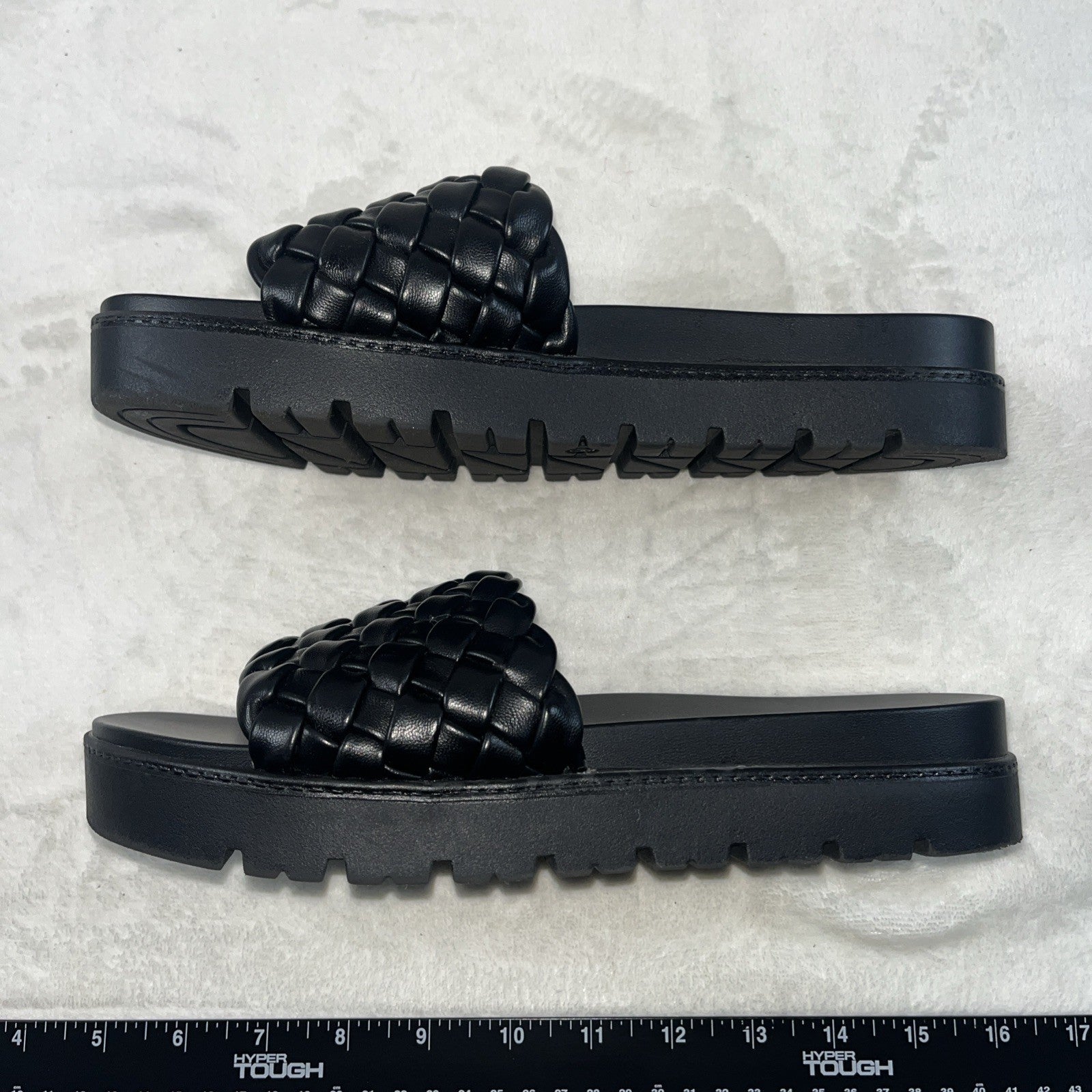 Limelight woven pool slides Women’s Black Size 9 