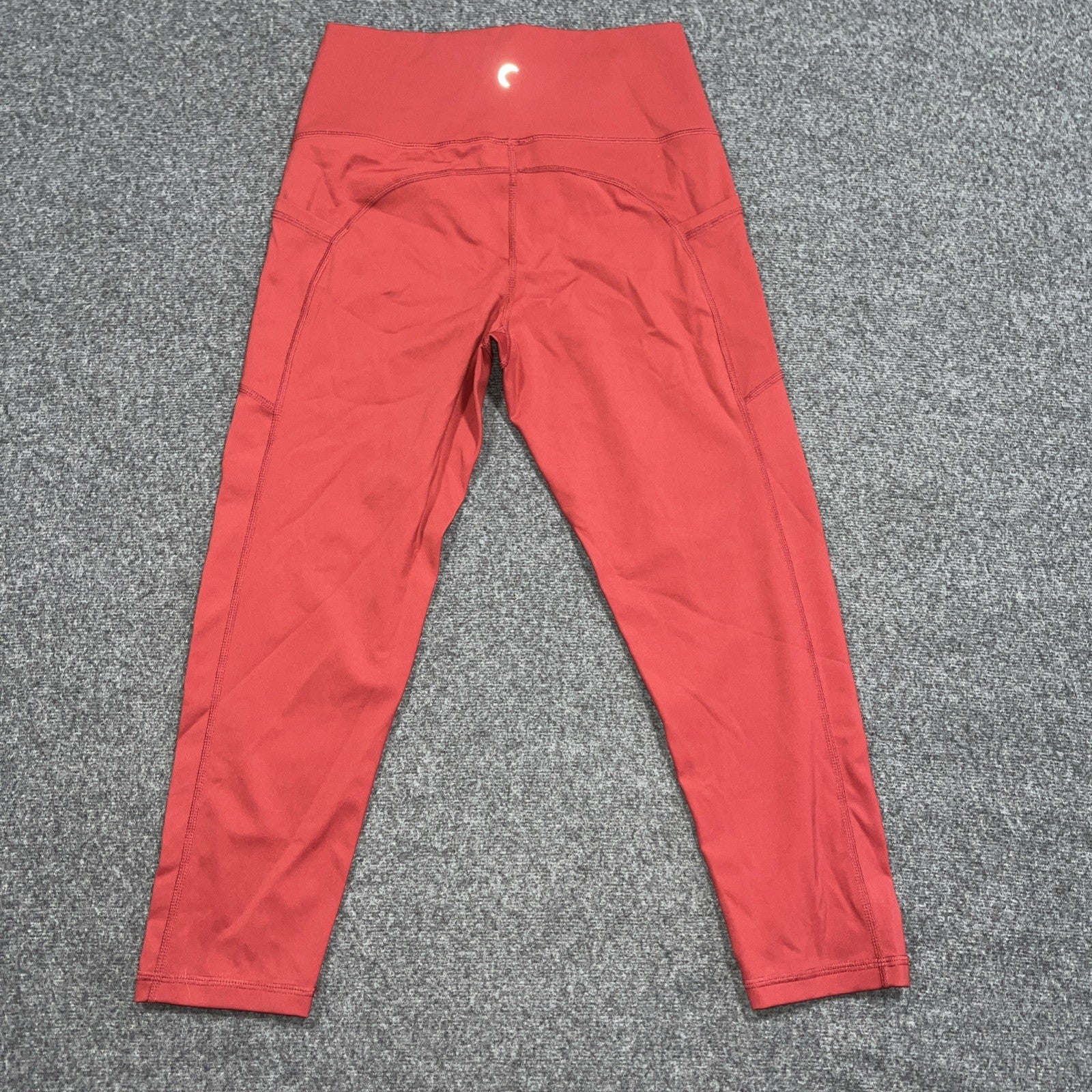 Zyia Active Cropped Burnt orange Cropped Leggings Media pockets Size 6-8