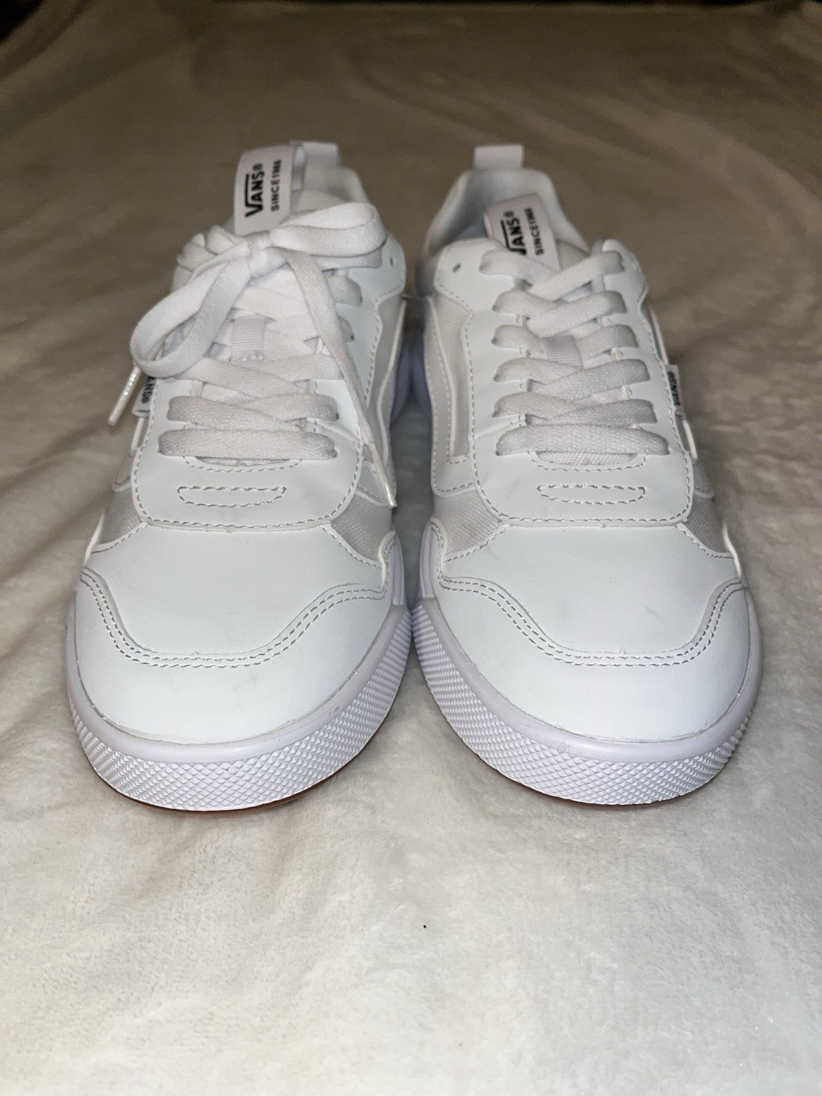 Size 9 - VANS Ward Ivory