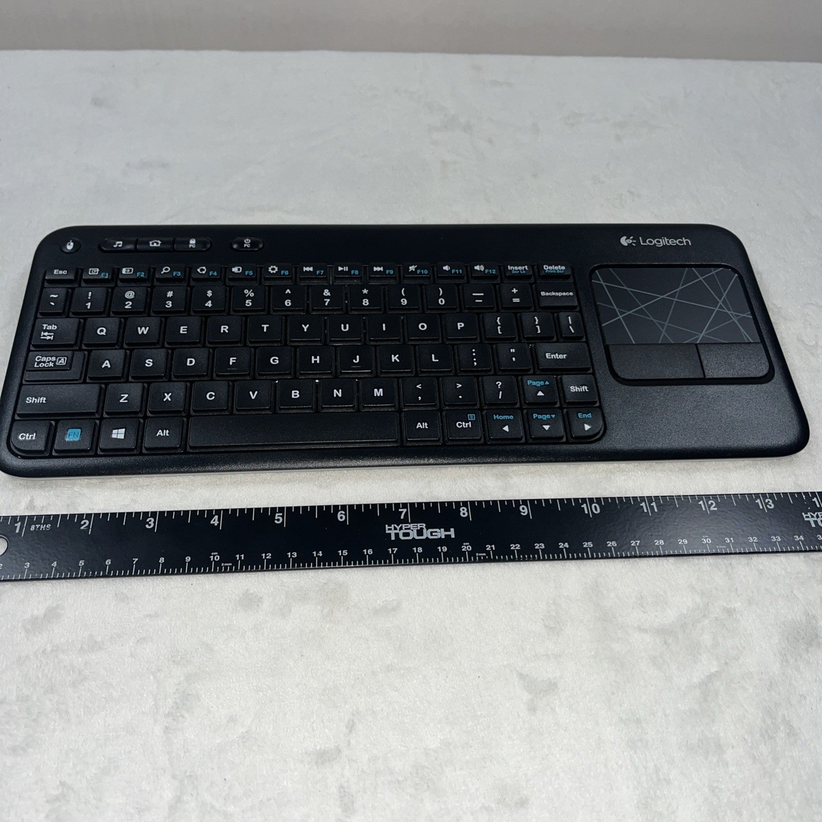 Logitech K400r Keyboard Black QWERTY untested Wireless Mouse Pad 