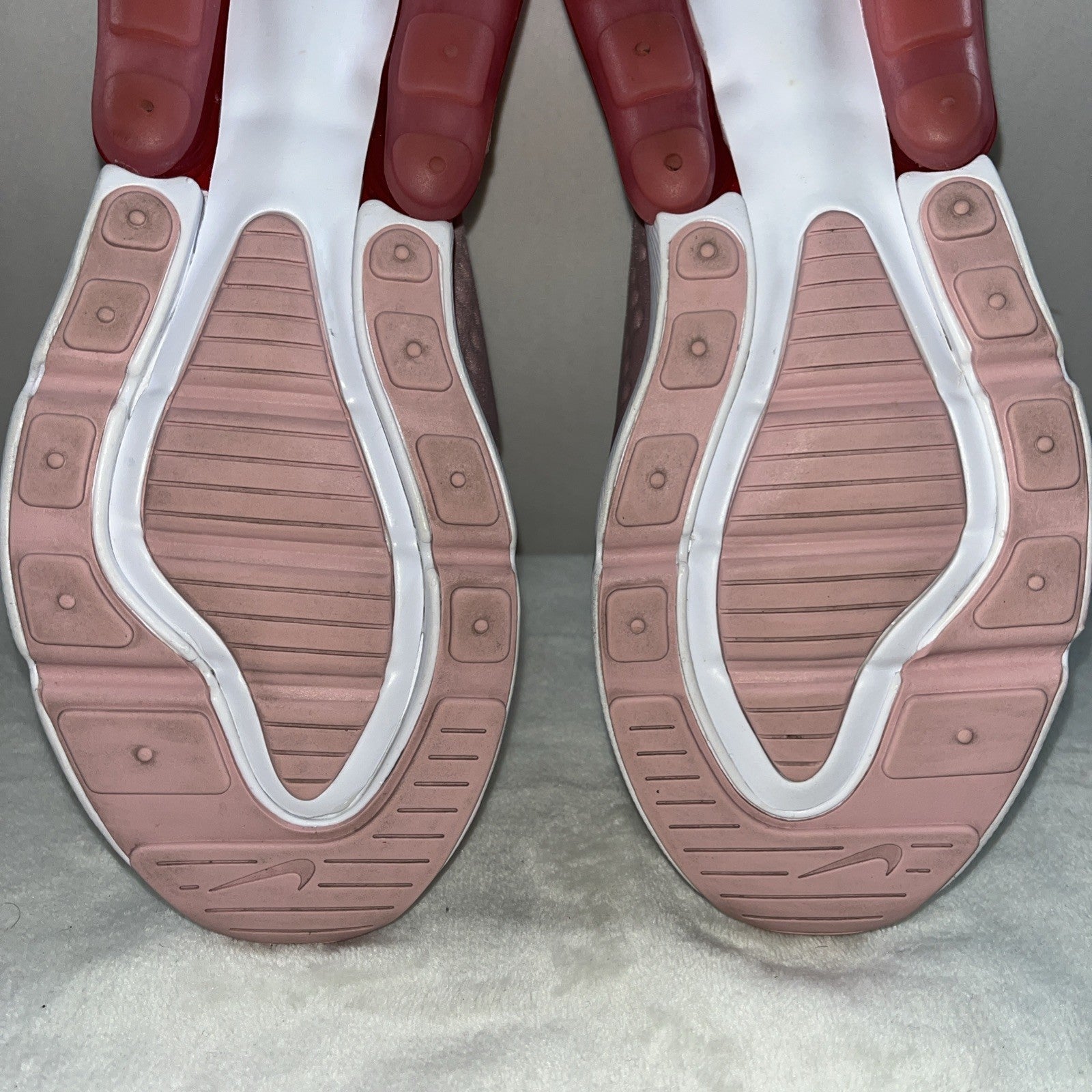 Size 7Y- Nike Air Max 270 Extreme Low White Pink Glaze