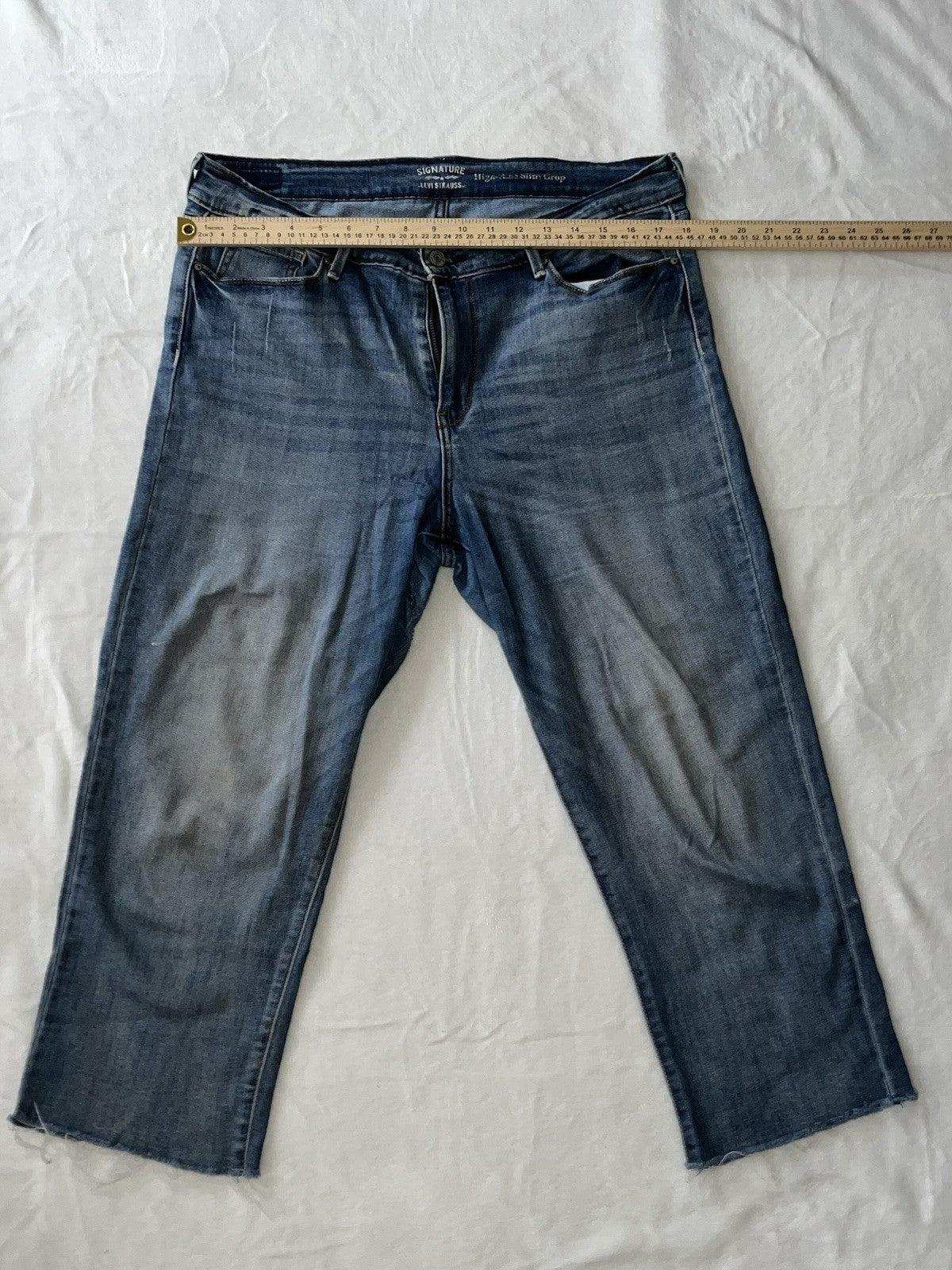 Levi’s Jeans Womens High Rise Slim Cropped Size XL Blue Denim 