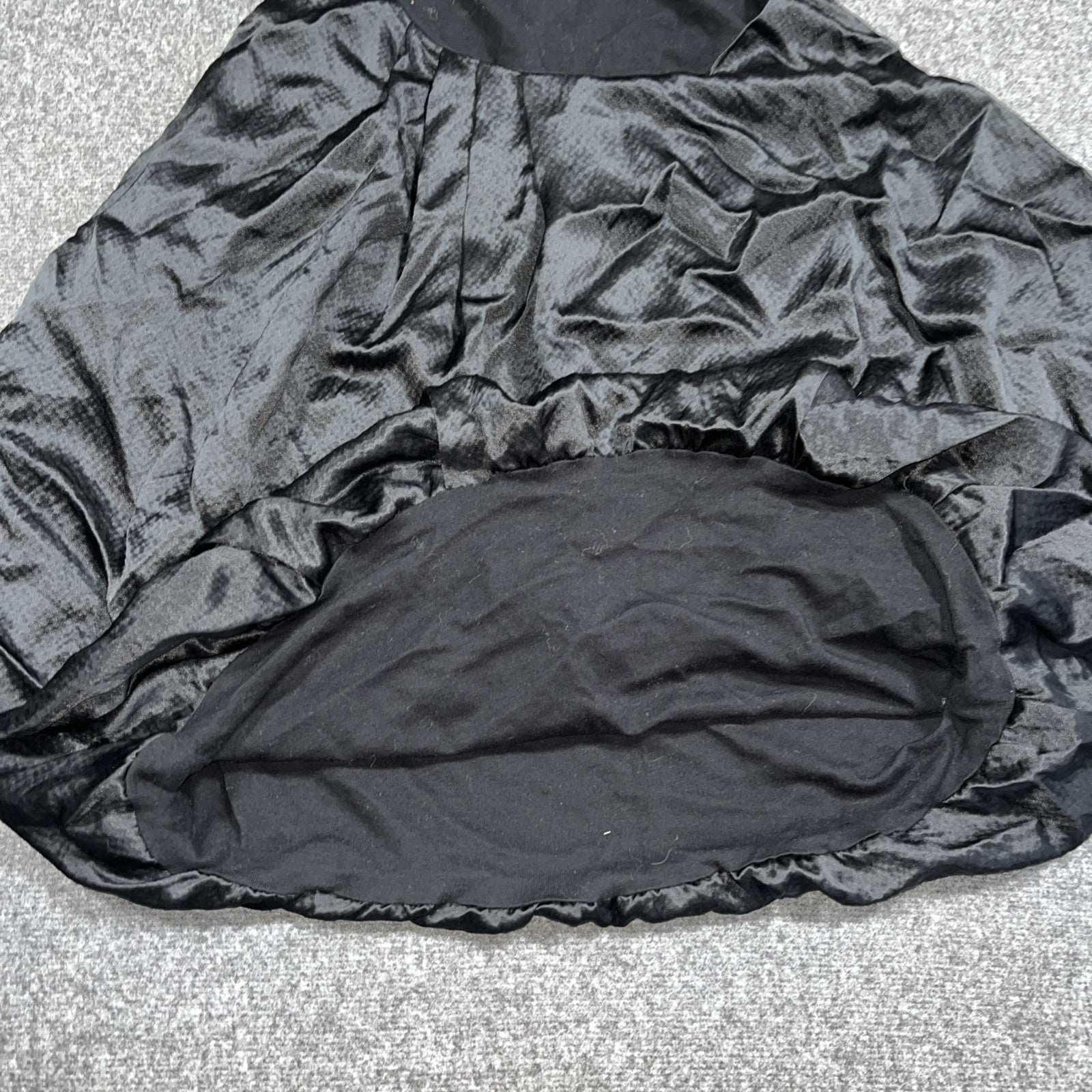 Bllack Noir Womens Tank Top Silk Blend Size Small Loose Fit Scoop Neck Pullover