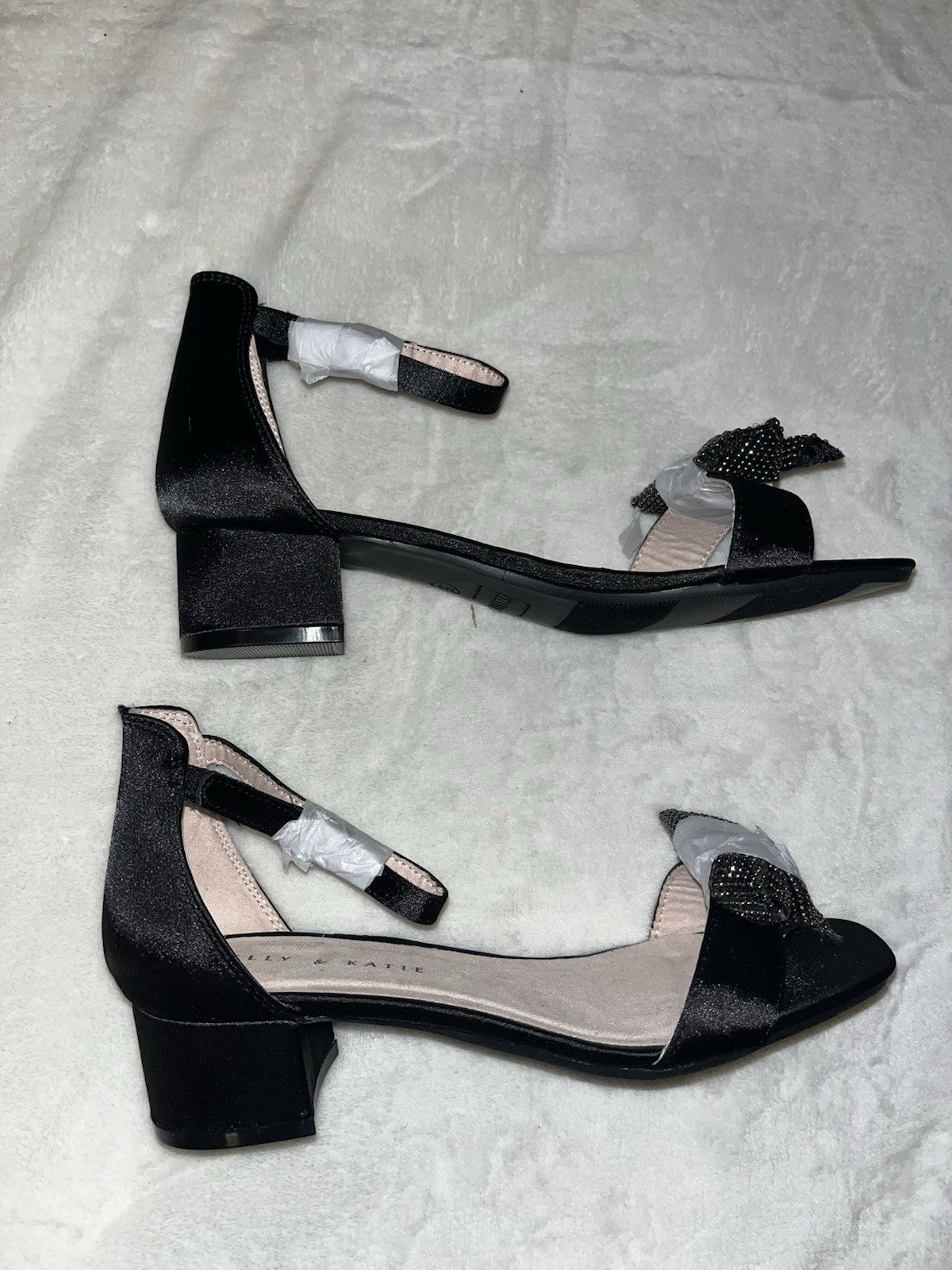 Kelly And Katie Sandals Black Heel Ankle Strap Buckle Size 5 Womens