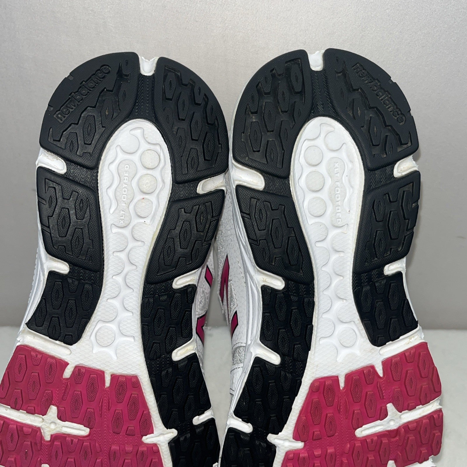 New Balance 450v2 Womens Running Shoes White Pink Size 9 1/2 
