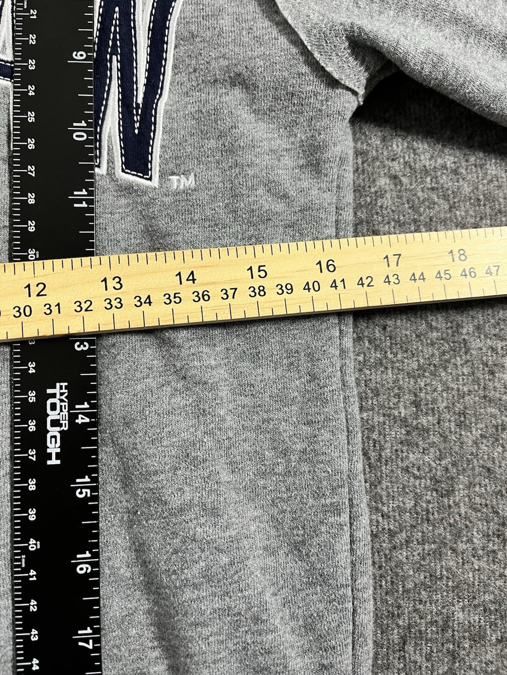 Harry Potter Ravenclaw Sweatshirt Adult Medium Gray Crest Universal Studios