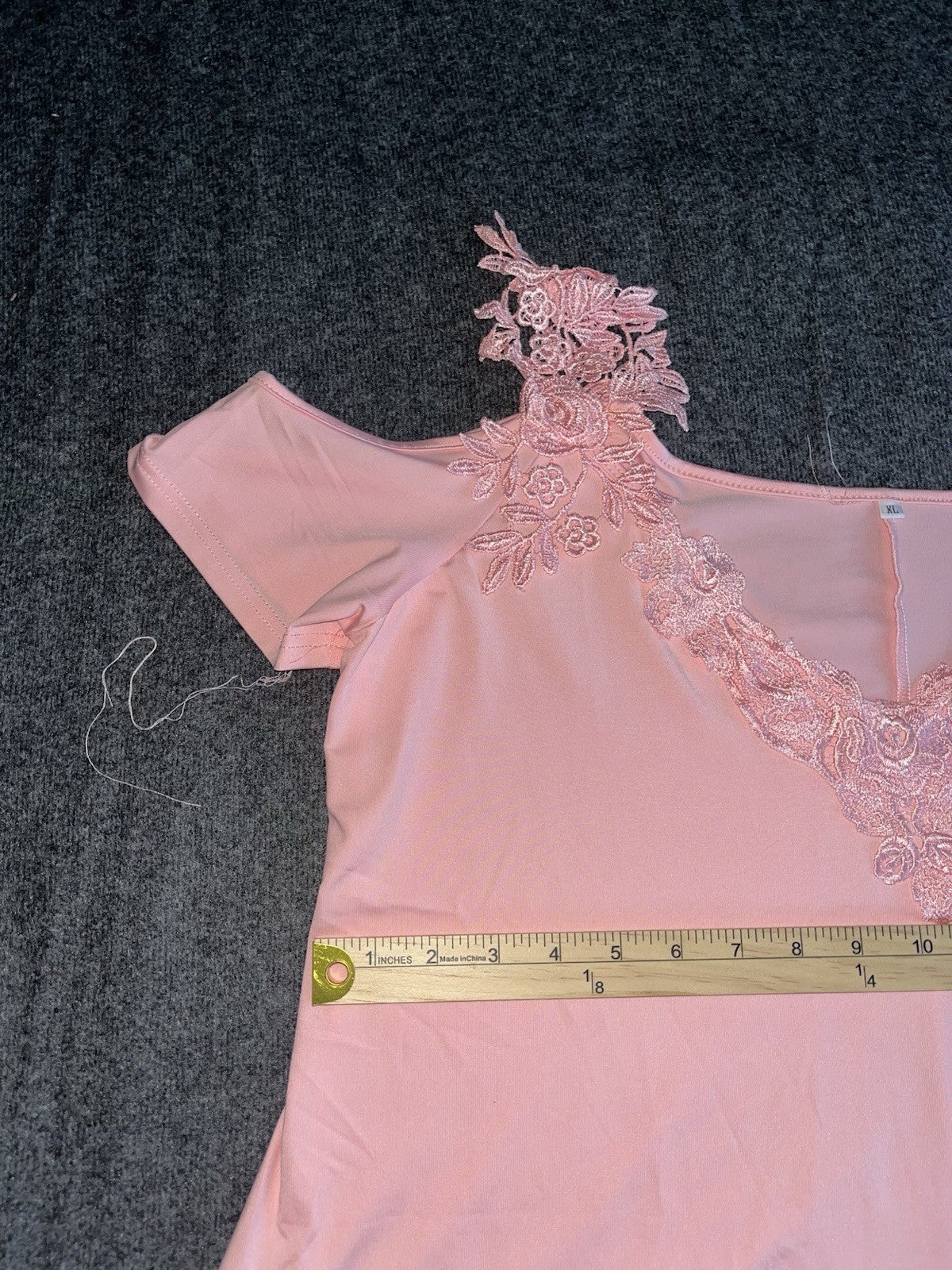 Women’s  XL Blouse Lace Shoulders Pink Short Sleeve 