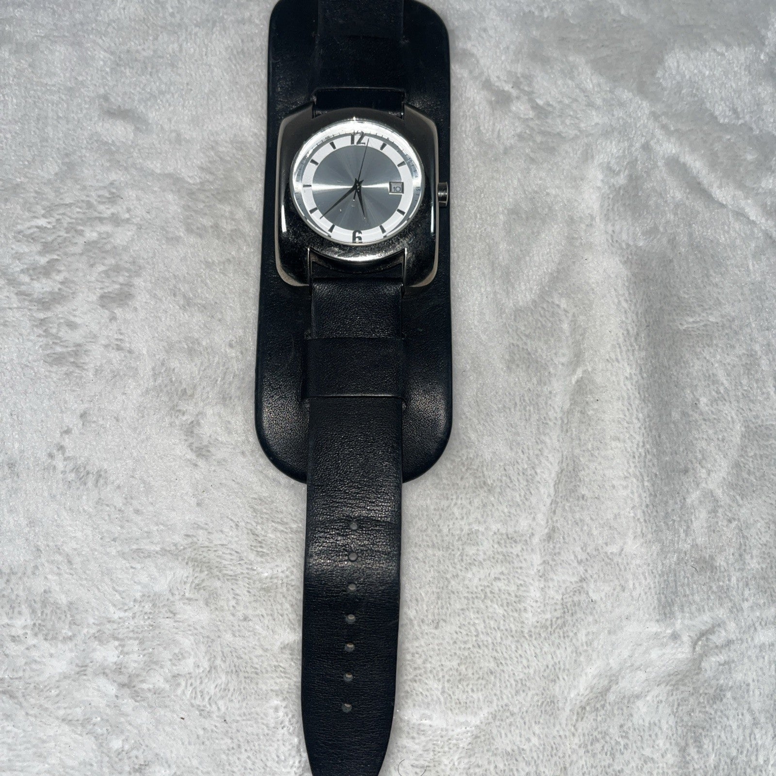 Wilson’s leather vintage black/silver genuine leather adjustable watch