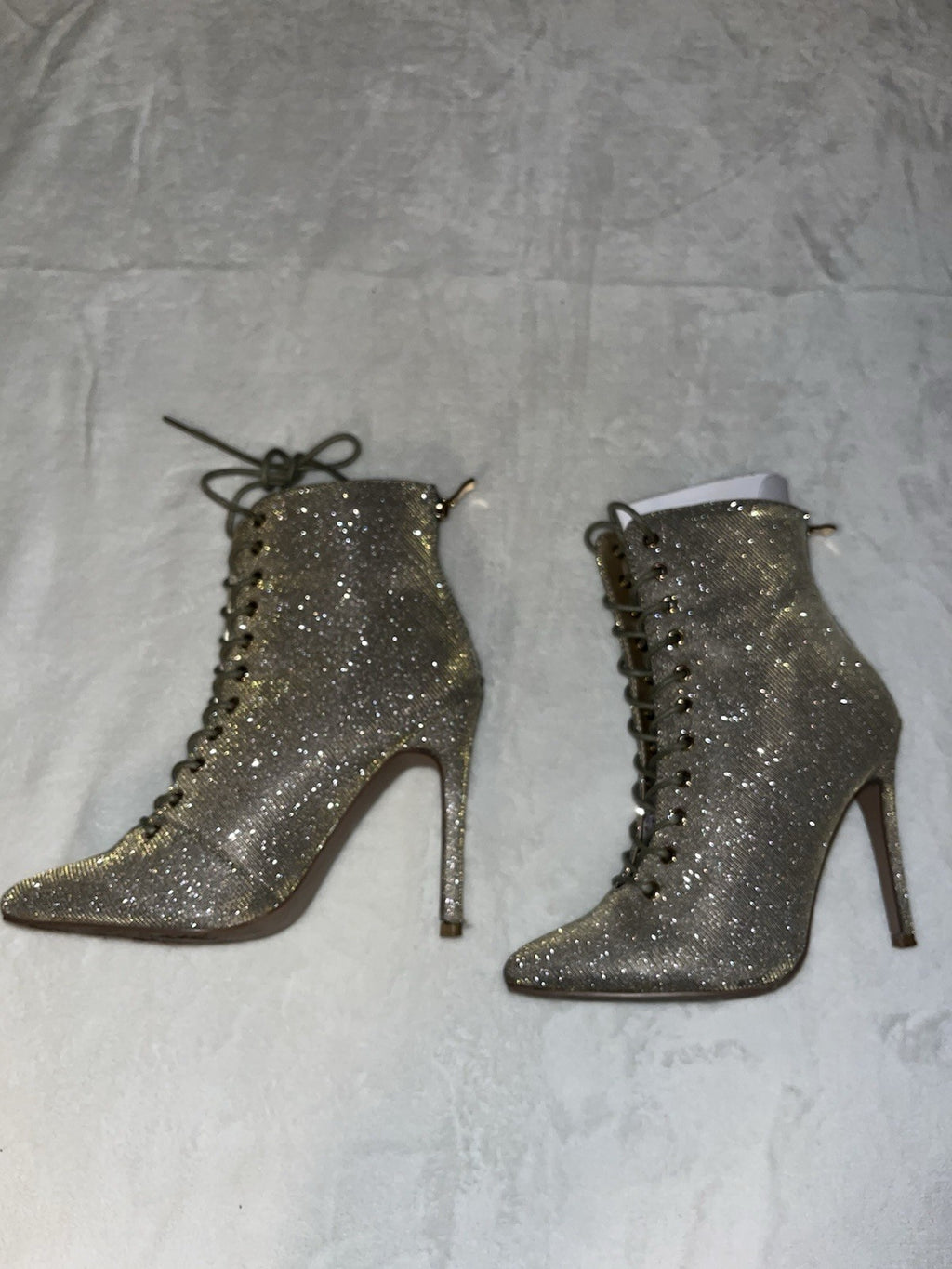 NEW Shoe Dazzle Gold/Silver sparkle booties High Stiletto Heel Lace Up Size 7.5