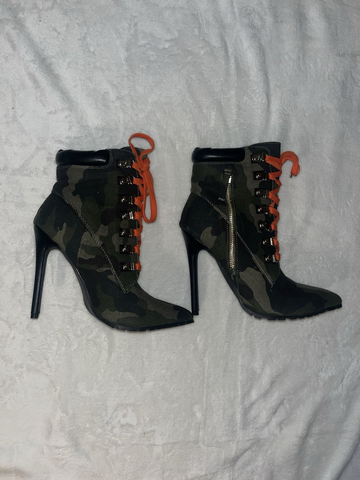 Camouflage High Heel Boots Women’s Orange Laces 7.5 