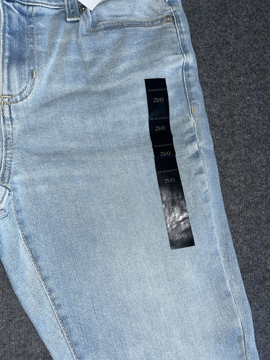 Banana Republic Women’s Jean Mid Rise Bootcut Denim 26/0 Button Zipper 