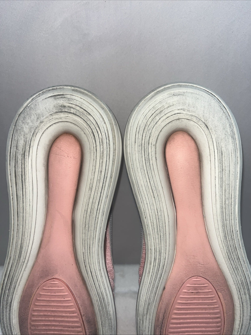Size 9 - Nike Air Max 720 Bleached Coral W