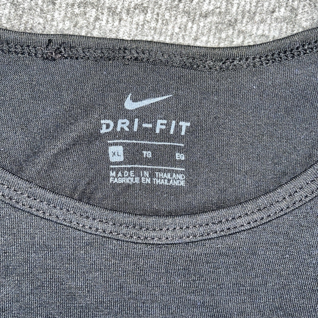 Nike Pro Dri-FIT Cropped Graphic Training Shirt CJ7689-010 Black XL Girls
