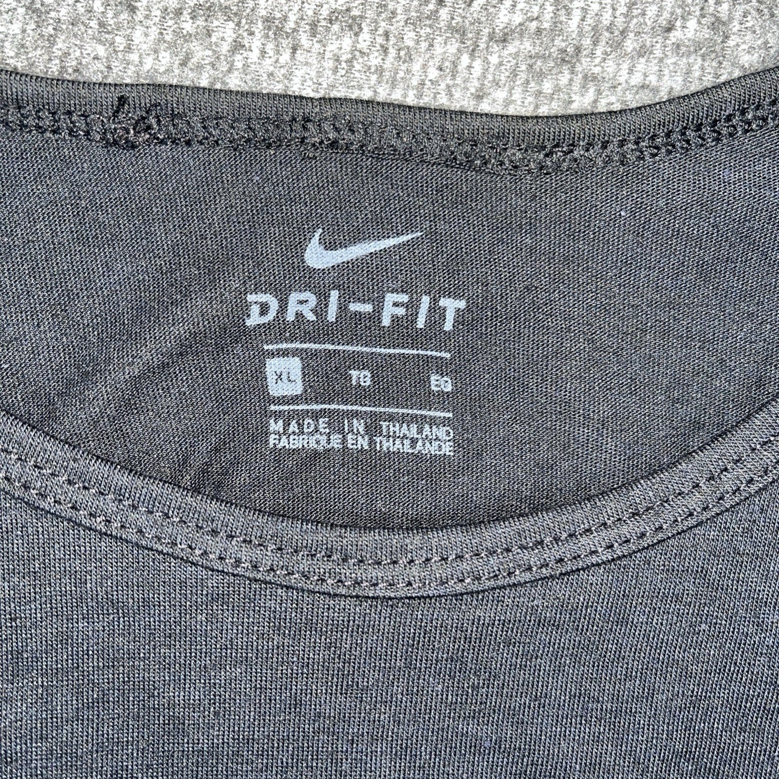 Nike Pro Dri-FIT Cropped Graphic Training Shirt CJ7689-010 Black XL Girls