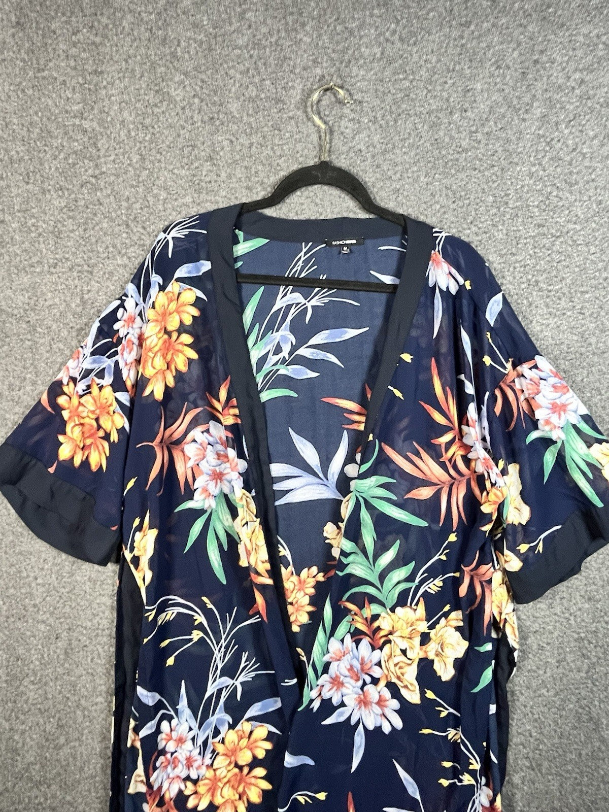 Fashion Nova women's floral kimono robe Medium 
