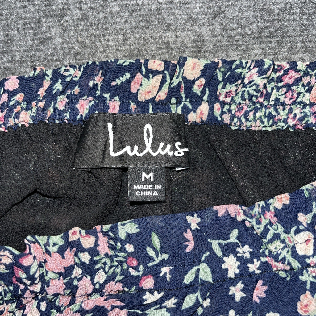 Lulus Collarless Wrap Floral Dress Short Sleeve Slit Bottom Medium Blue