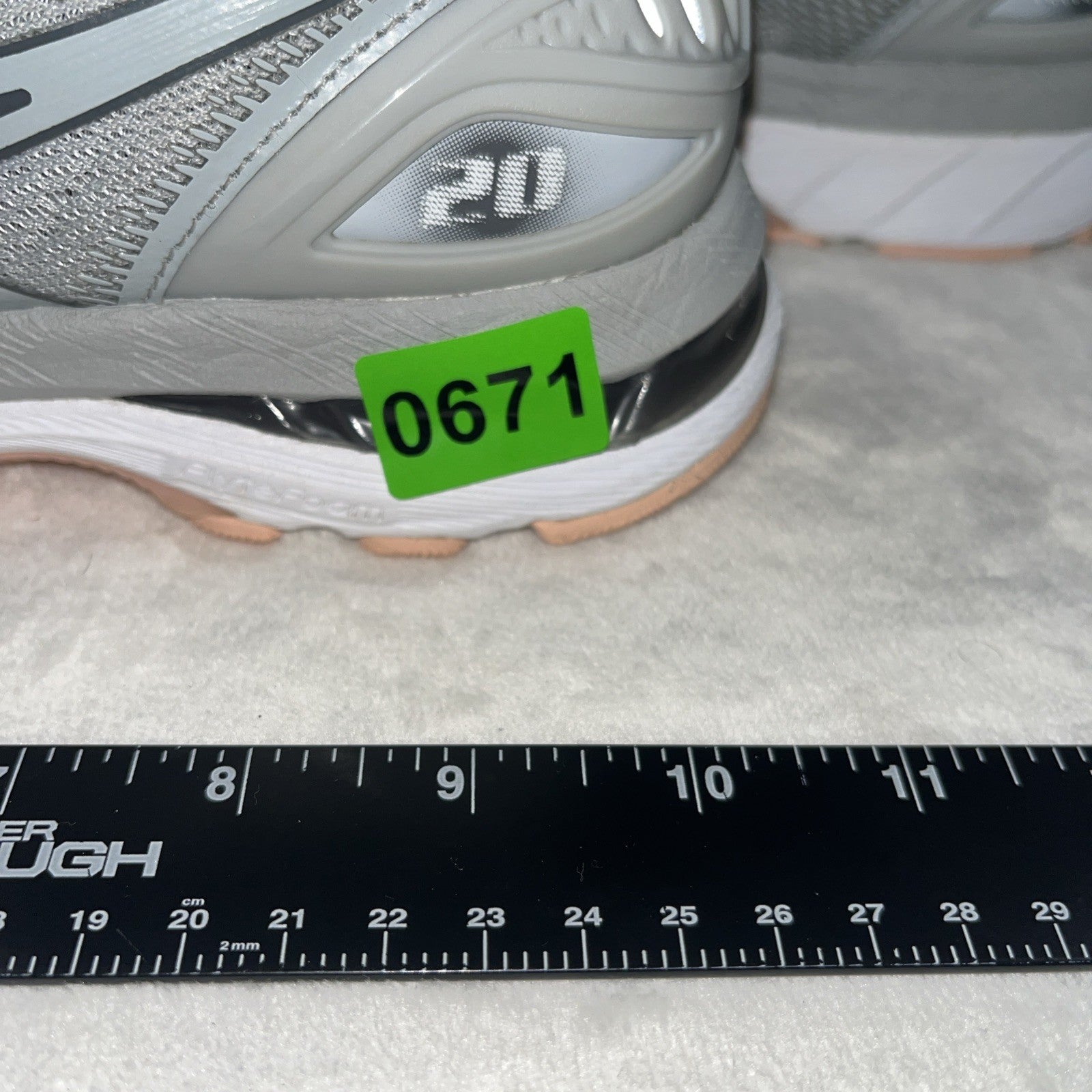 Size 8 - ASICS Gel Nimbus 20 Mid Grey Pink W