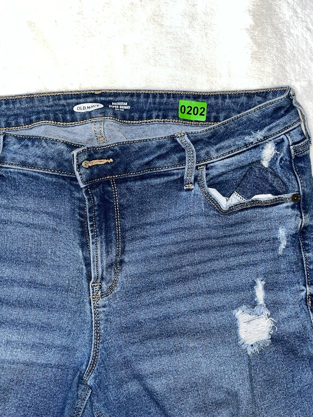 Old Navy Size 14 Rockstar Mid Rise Jeans Stretch Distressed