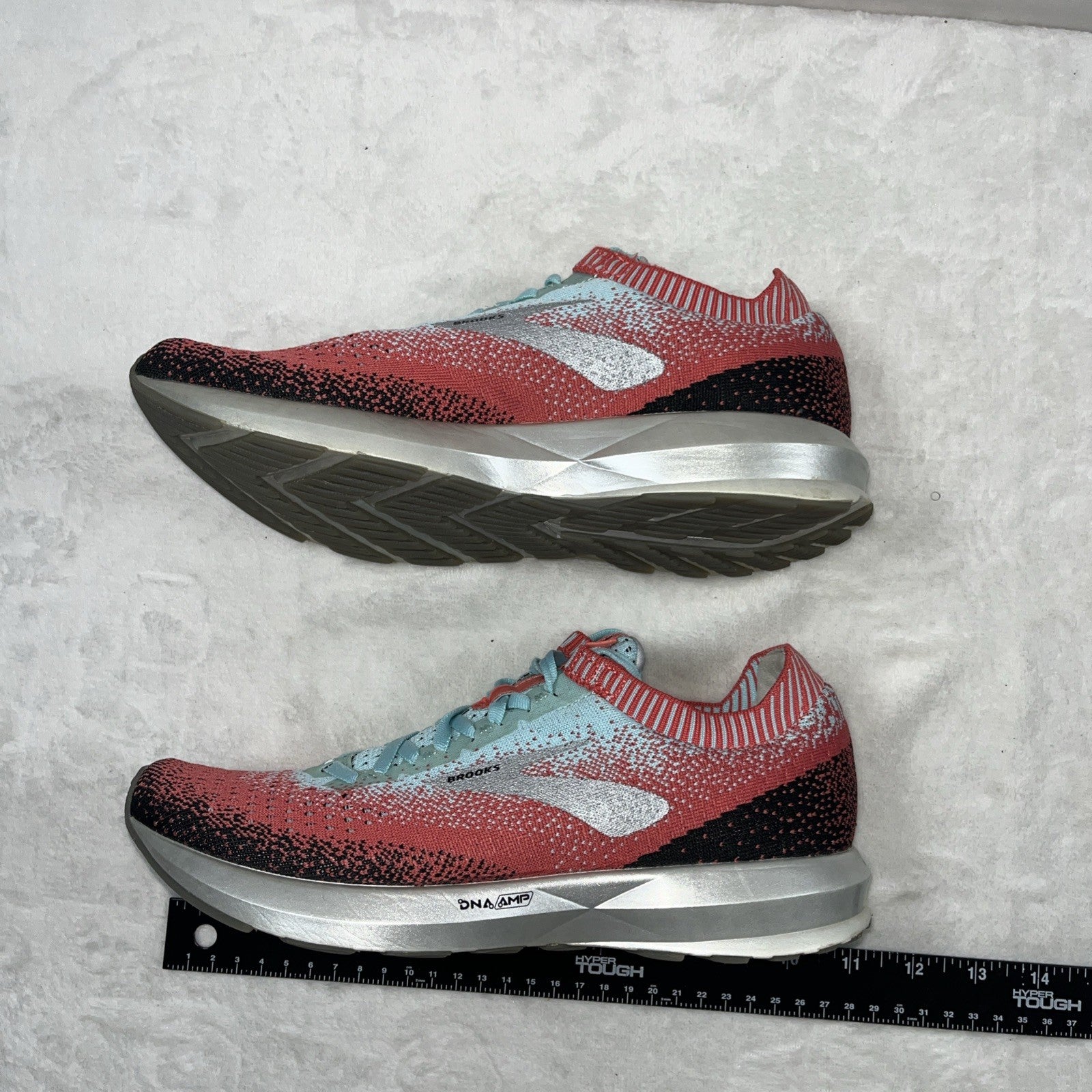 Size 8.5 - Brooks Levitate 2 Black/Blue/Coral