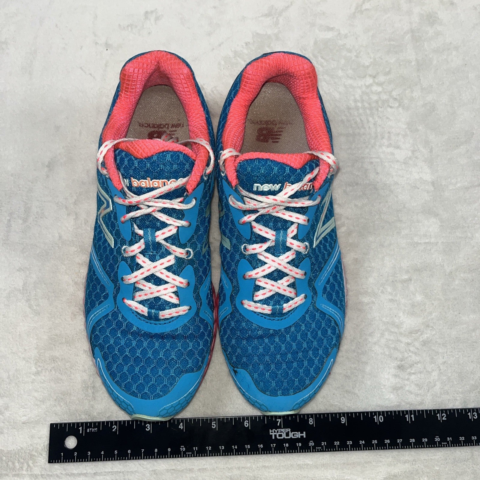 New balance New Foam 980 Women’s Running Shoes Size 8.5 Pink Blue 