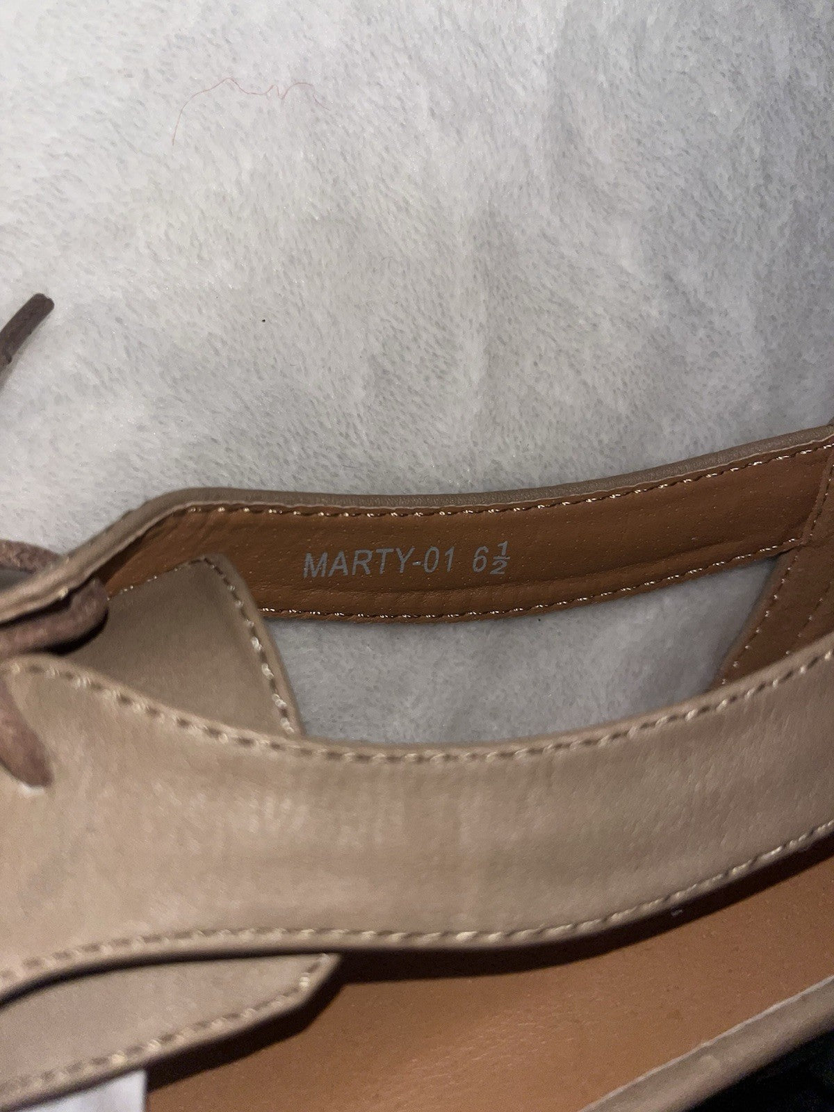 Refresh Women’s Taupe Shoes Flat Leather Marty 6.5 