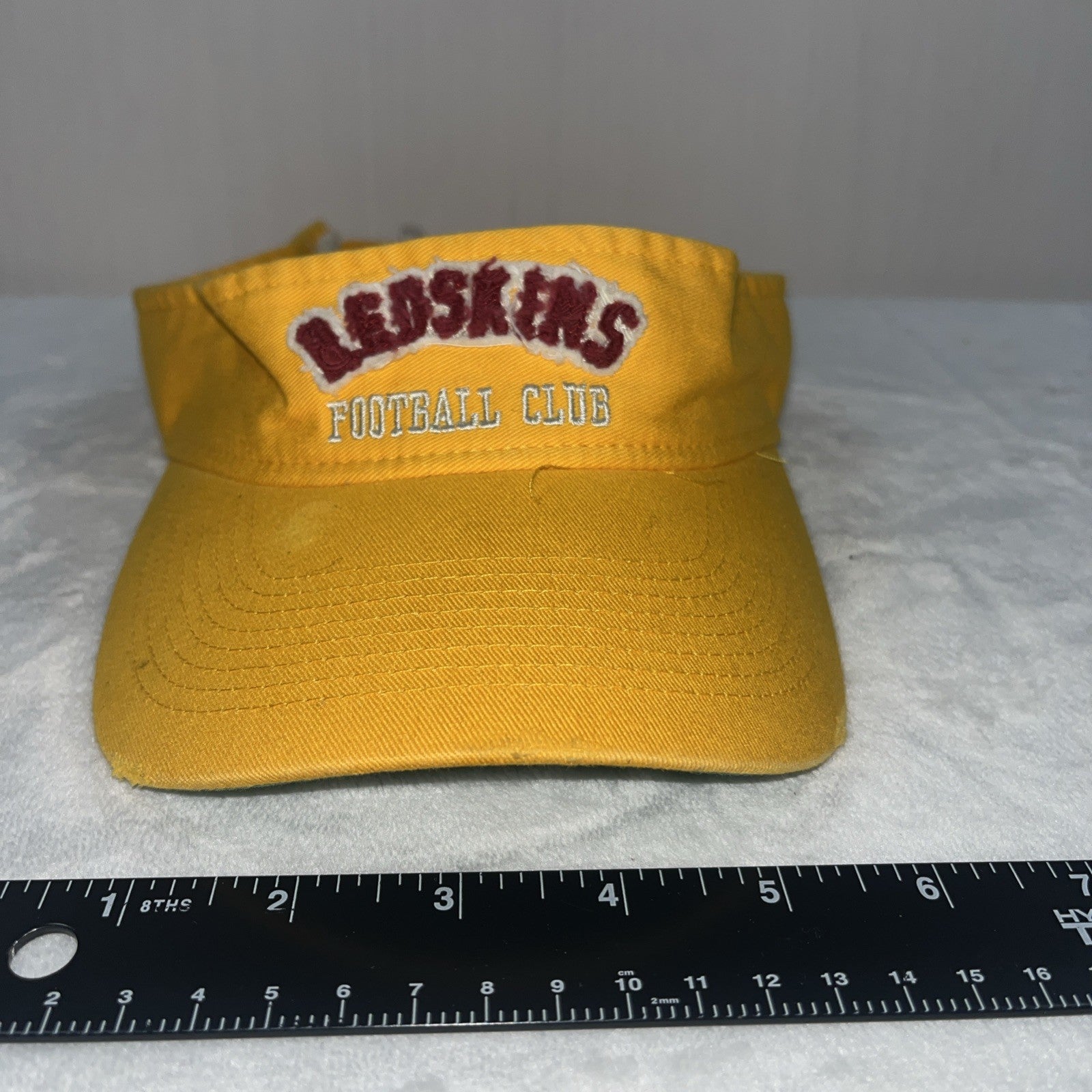 Redskins Reebok Football Club Visor Hat Men’s Yellow Adjustable Oldschool Beach 