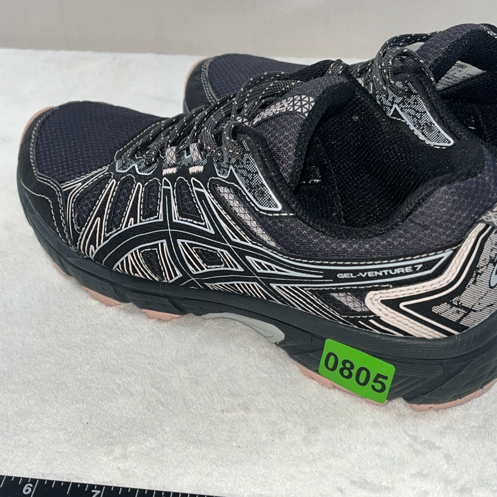 Size 8 - ASICS GEL-Venture Black - 1012B041