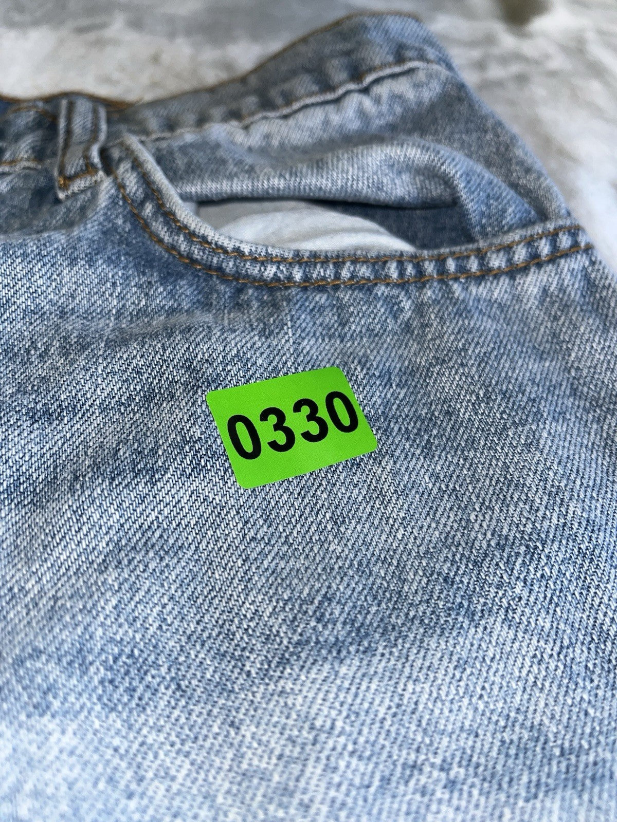 Vibrant Jeans For Women Blue Denim Ripped Thighs M Loose Fit Waist 27
