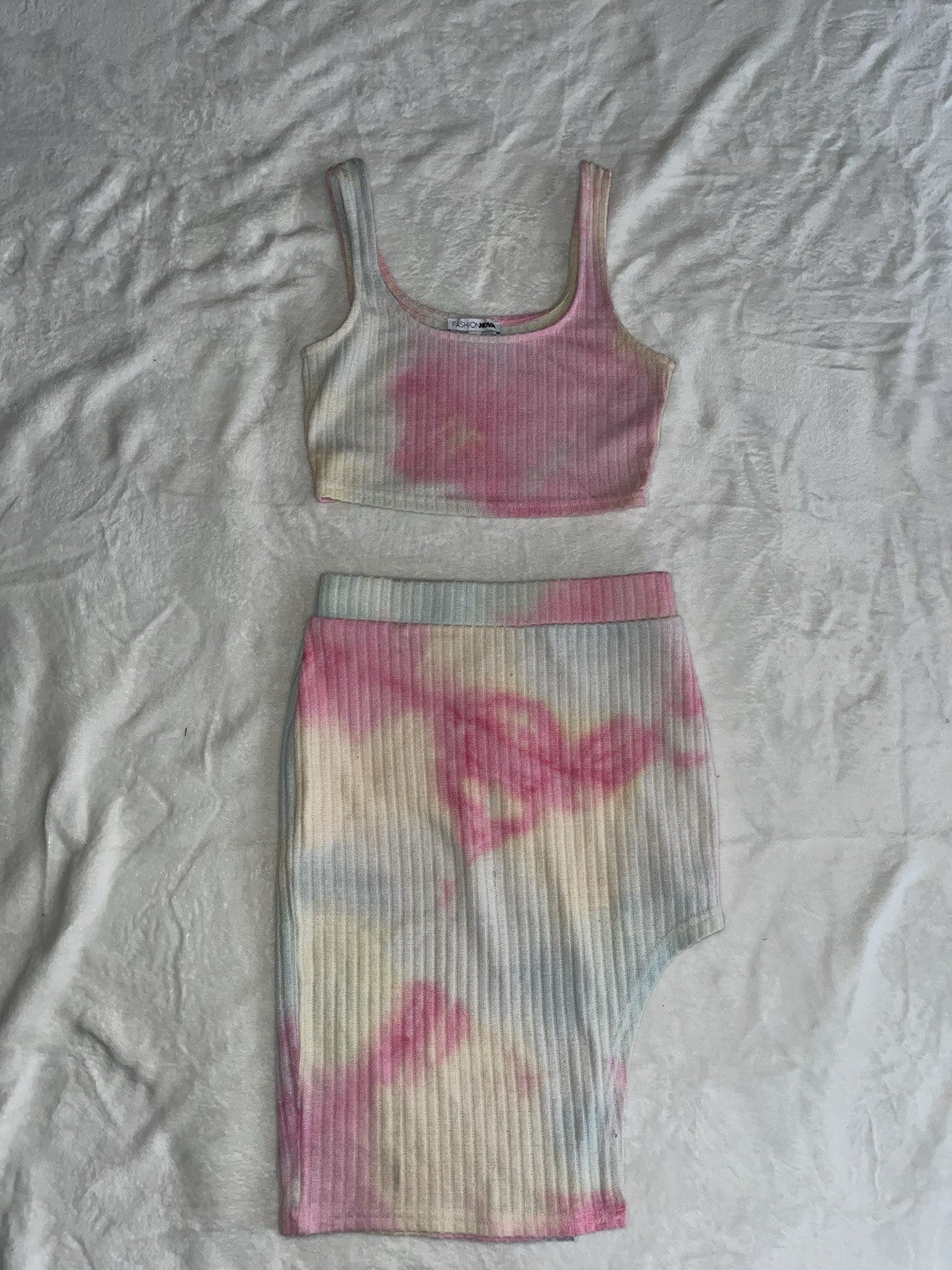 Fashion Nova 2piece Set Tank Top Knee Length Skirt Slit Tie Die Small 
