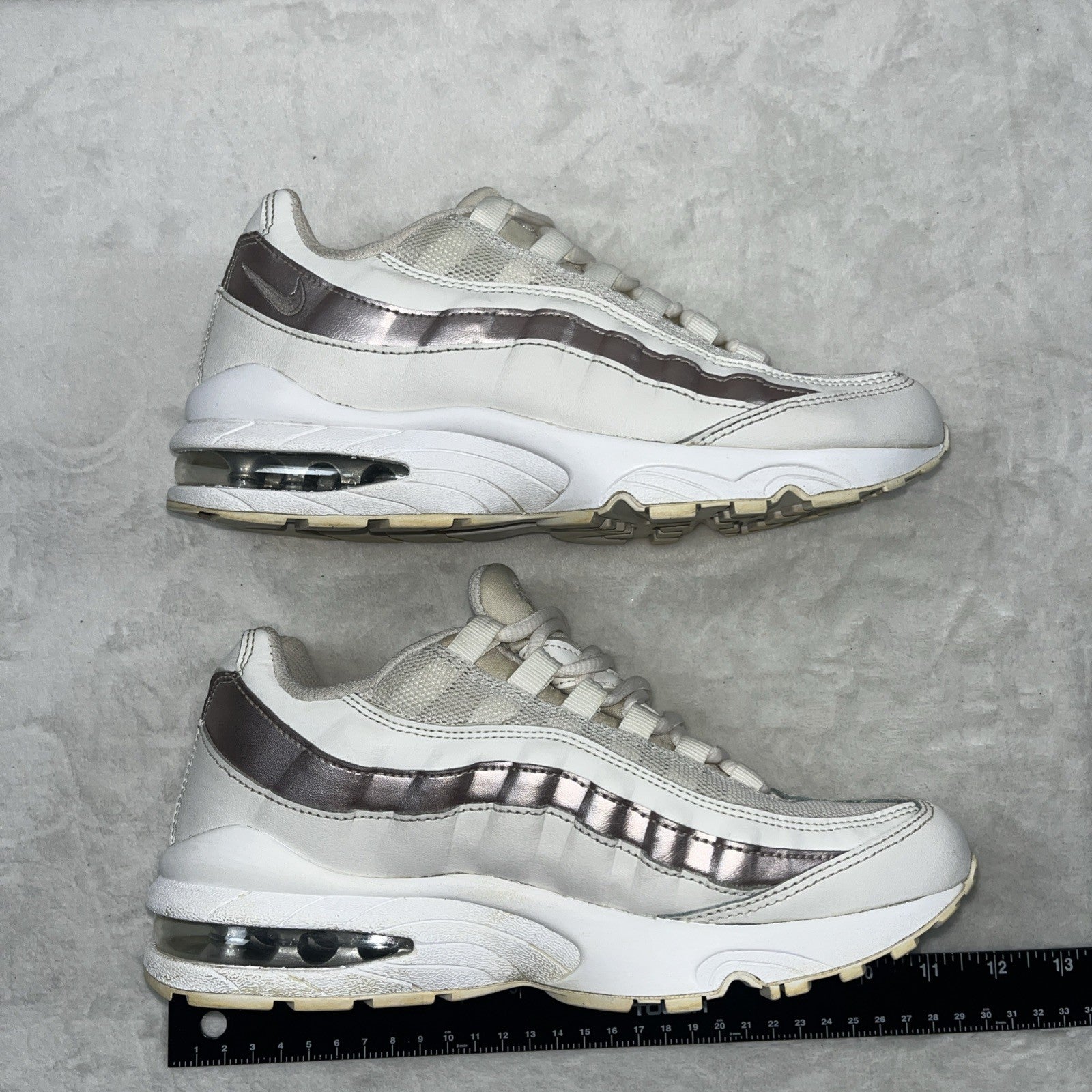 Size 6.5 - Nike Air Max 95 OG Hydrangeas W