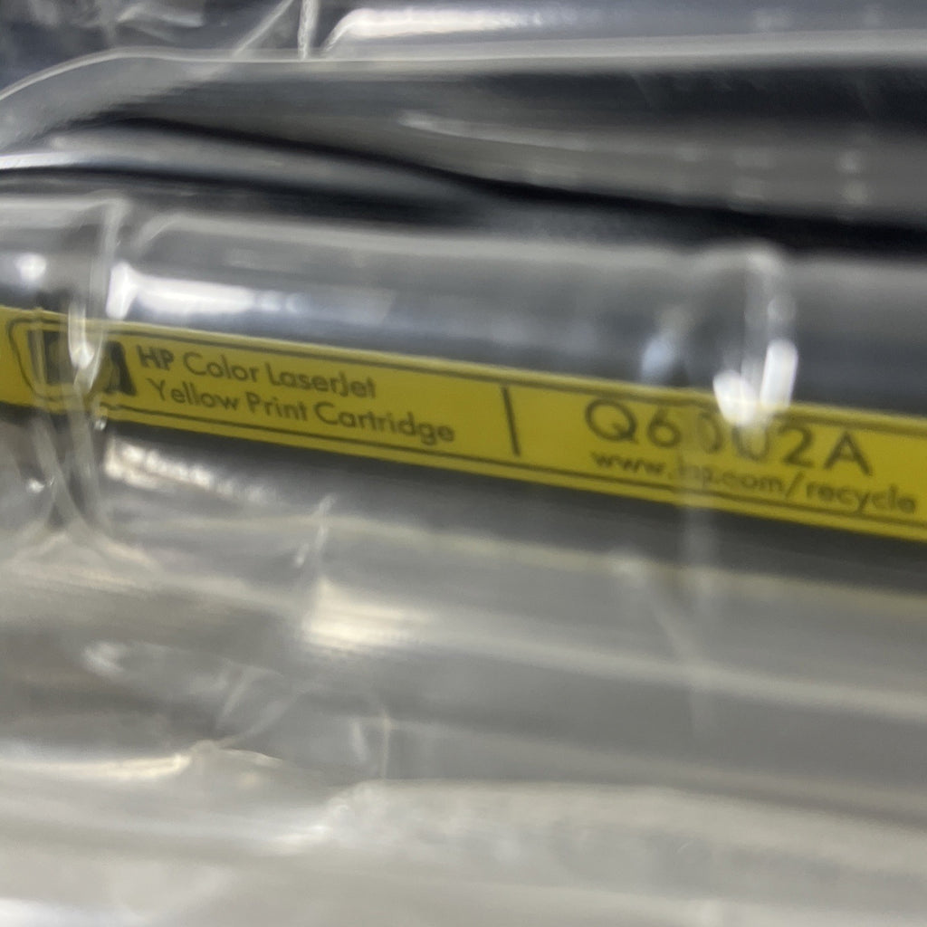 Gen HP 124A Q6002A Yellow Toner Cartridge 1600 2600 CM1015 OEM SEALED BOX