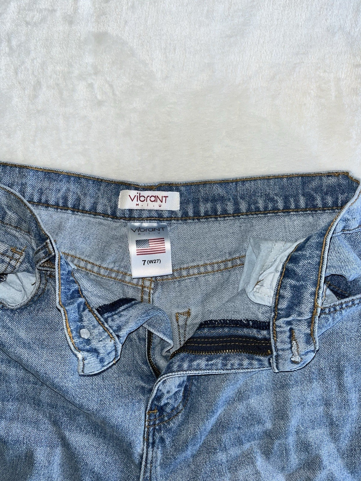 Vibrant Jeans For Women Blue Denim Ripped Thighs M Loose Fit Waist 27
